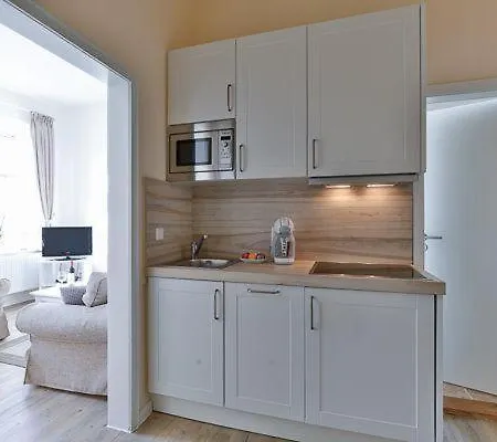 App-6-mit-suedbalkon-in-strandnaher-lage-baederstil-villa-in-wenningstedt-sylt Wenningstedt-Braderup