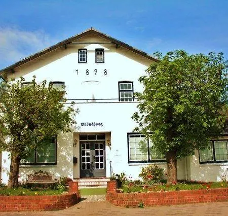 App-6-mit-suedbalkon-in-strandnaher-lage-baederstil-villa-in-wenningstedt-sylt * Wenningstedt-Braderup